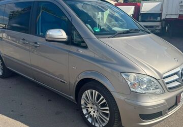 Mercedes-Benz Viano 291.000 km 14.000 &euro; Düsseldorf 40231