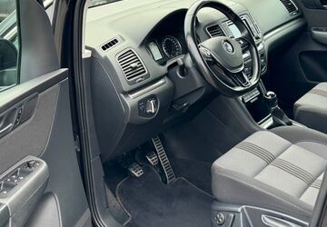 VW Sharan 167.700 km 15.800 &euro; Remscheid 42897