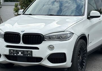 BMW X5 217.000 km 19.800 &euro; Düsseldorf - Bezirk 8 40231