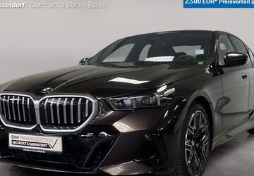 BMW 520 11.628 km 48.599 &euro; Düsseldorf 40237