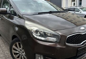 Kia Carens 216.458 km 3.790 &euro; Mönchengladbach 41063