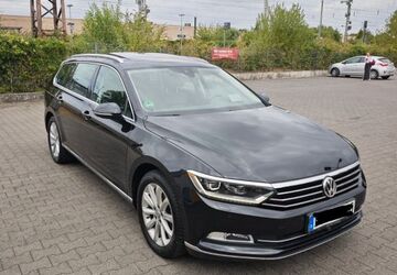 VW Passat Variant 93.000 km 19.900 &euro; Düsseldorf 40472