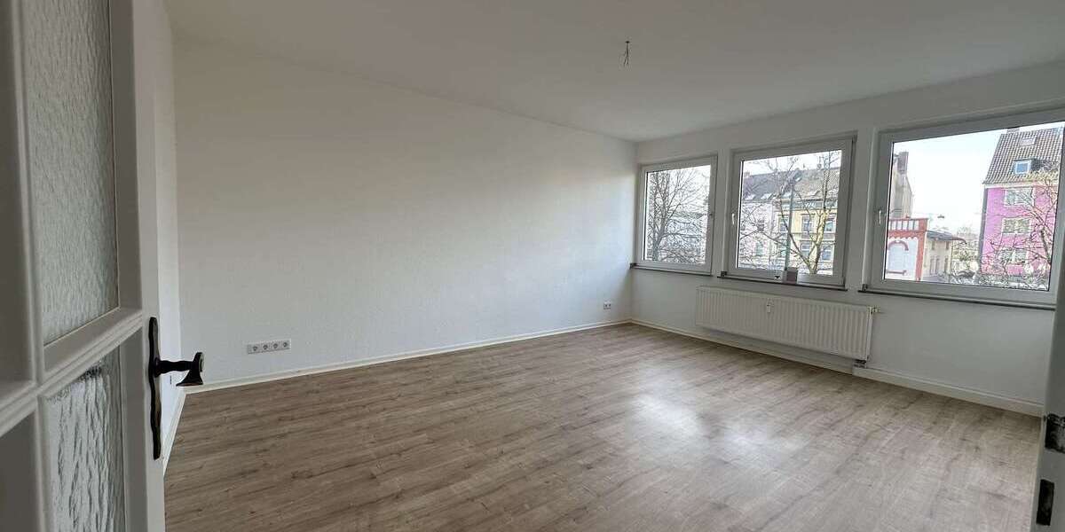 Etagenwohnung Düsseldorf Stadtbezirk 2 - 2 Zimmer, 57 m&sup2;, 800&euro; | Angebot:27272664