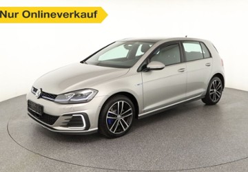 VW Golf 75.750 km 17.560 &euro; Düsseldorf 40599