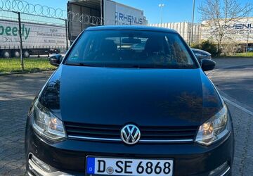 VW Polo 213.000 km 3.900 &euro; Düsseldorf 40599