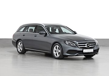 Mercedes-Benz E 220 149.361 km 20.990 &euro; Düsseldorf 40597