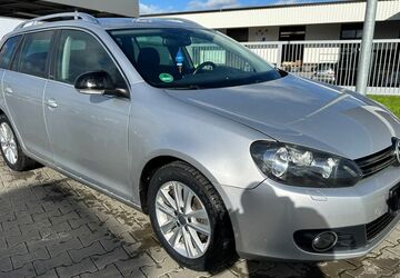 VW Golf 286.000 km 3.899 &euro; Düsseldorf 40629