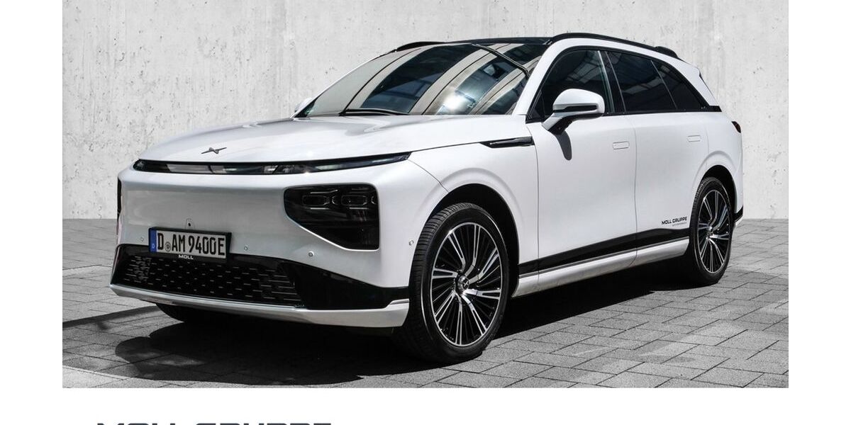 XPeng G9 19.700 km 56.750 &euro; Düsseldorf 40547