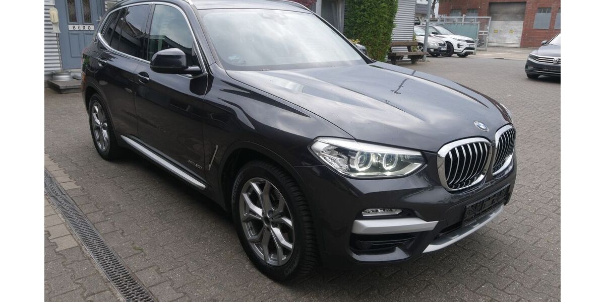 BMW X3 134.351 km 21.950 &euro; Düsseldorf 40233