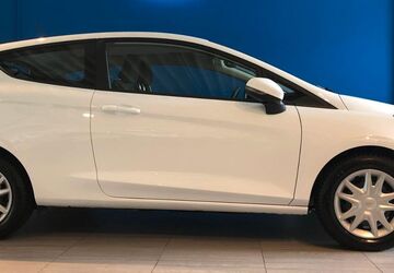 Ford Fiesta 89.910 km 14.799 &euro; Düsseldorf 40210