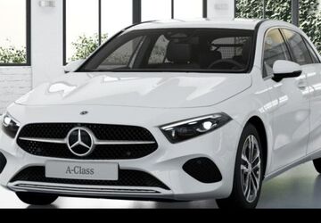 Mercedes-Benz A 180 9.900 km 38.290 &euro; Düsseldorf 40470