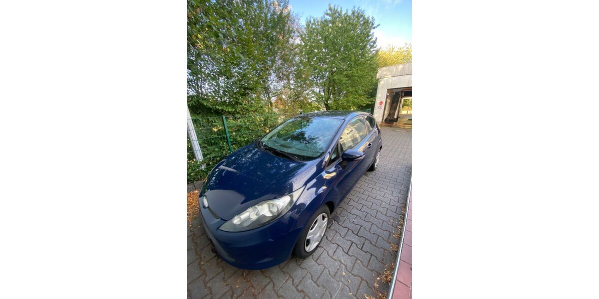 Ford Fiesta 208.671 km 1.800 &euro; Remscheid 42897