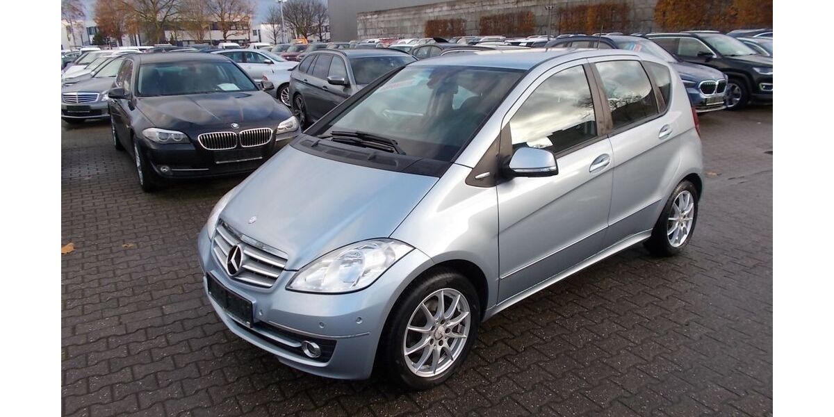 Mercedes-Benz A 150 121.728 km 6.400 &euro; Willich 47877