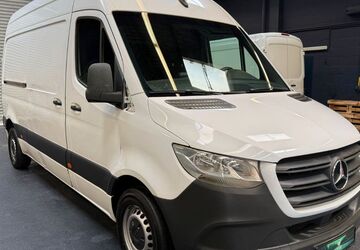 Mercedes-Benz Sprinter 198.000 km 24.950 &euro; Hilden 40721