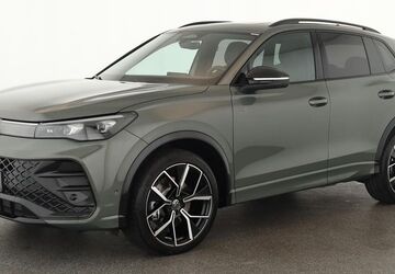 VW Tiguan 20.100 km 44.984 &euro; Düsseldorf 40233
