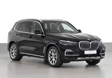 BMW X5 224.573 km 31.990 &euro; Düsseldorf 40597