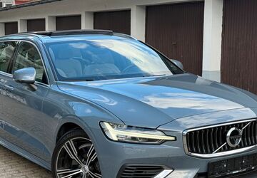 Volvo V60 135.000 km 23.840 &euro; Düsseldorf 40468