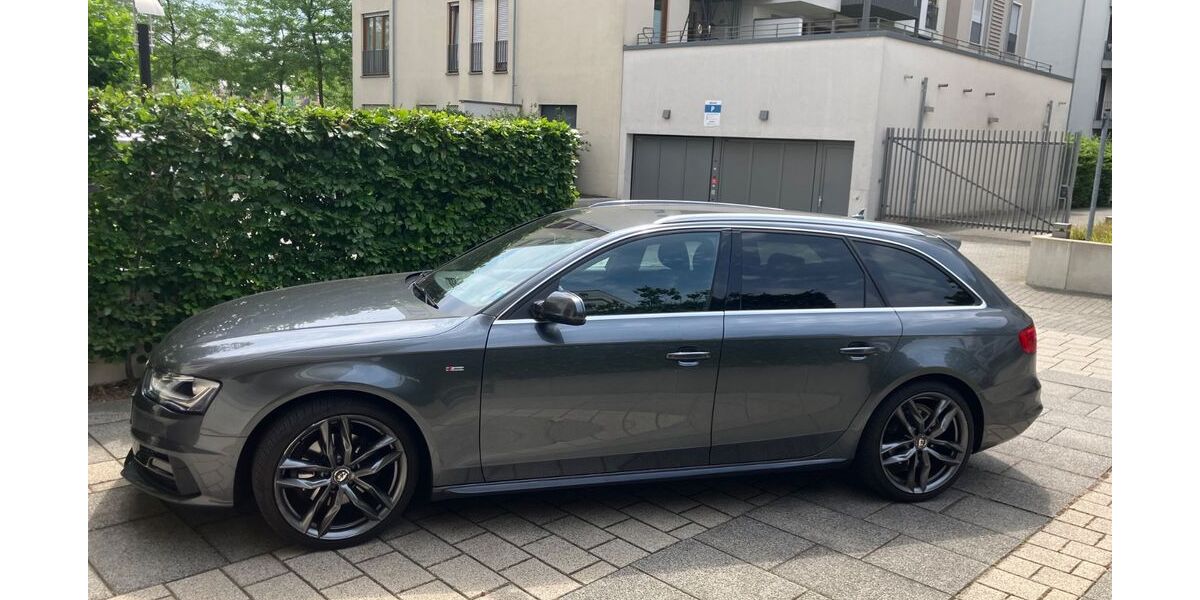Audi A4 196.000 km 14.900 &euro; Düsseldorf 40477