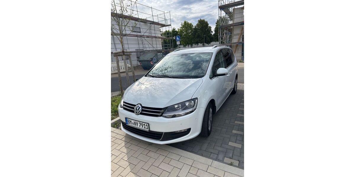 VW Sharan 131.000 km 22.999 &euro; Bedburg 50181