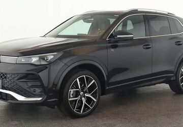 VW Tiguan 25.900 km 42.284 &euro; Düsseldorf 40233
