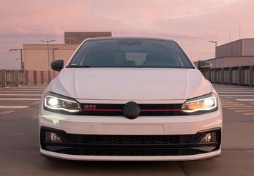 VW Polo 134.000 km 16.900 &euro; Düsseldorf 40489