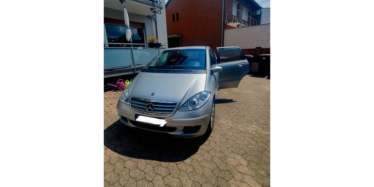 Mercedes-Benz A 150 158.000 km 3.350 &euro; Leverkusen 51371