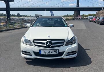 Mercedes-Benz C 220 129.000 km 11.900 &euro; Düsseldorf 40476
