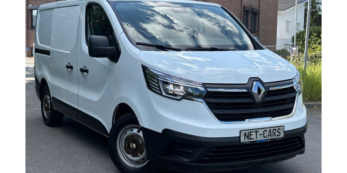Renault Trafic 18.700 km 22.850 &euro; Hilden 40721