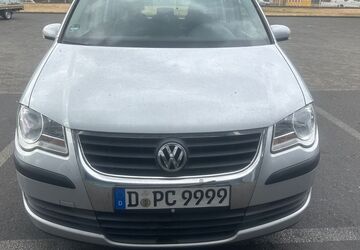 VW Touran 304.000 km 1.999 &euro; Düsseldorf 40231