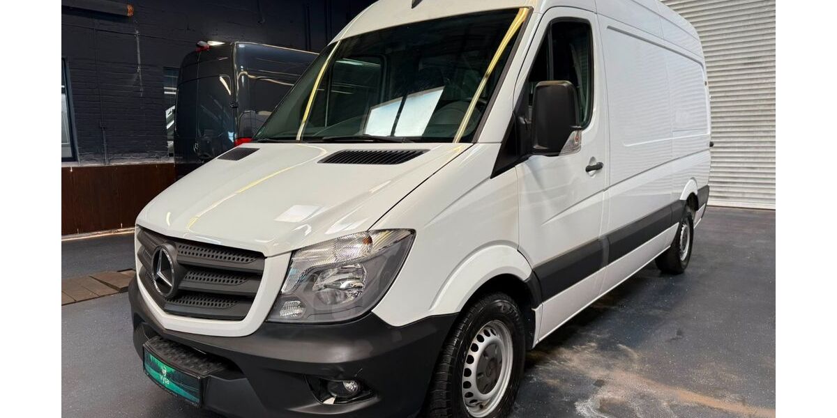 Mercedes-Benz Sprinter 199.500 km 16.660 &euro; Hilden 40721