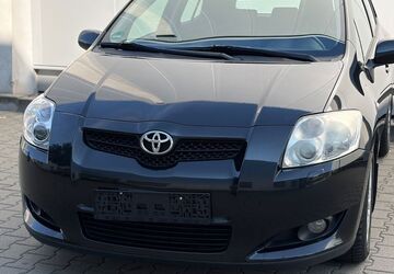 Toyota Auris 199.998 km 3.790 &euro; Düsseldorf - Bezirk 8 40231