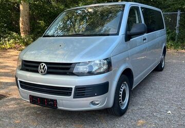 VW T5 Caravelle 141.000 km 16.700 &euro; Düsseldorf 40599