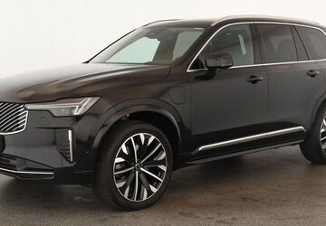 Volvo XC90 22.800 km 61.884 &euro; Düsseldorf 40233