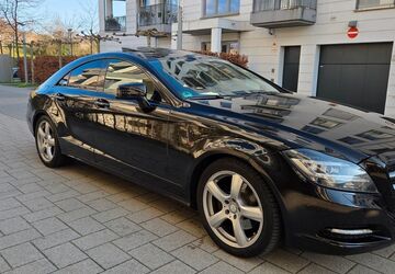 Mercedes-Benz CLS 350 199.000 km 17.500 &euro; Düsseldorf 40476
