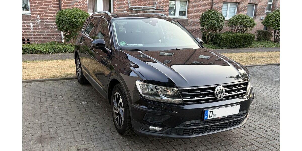 VW Tiguan 118.000 km 20.600 &euro; Düsseldorf 40589