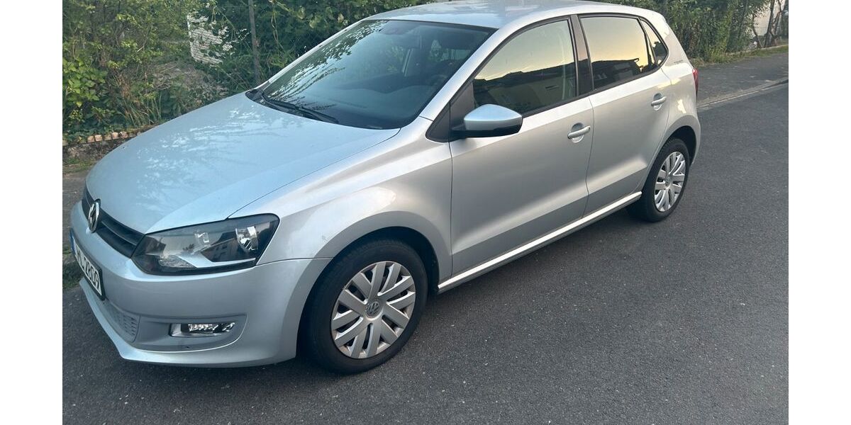 VW Polo 23.800 km 8.999 &euro; Düsseldorf 40593