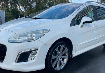 Peugeot 308 216.693 km 3.800 &euro; Düsseldorf 40229