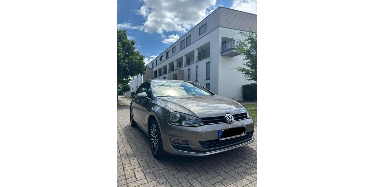 VW Golf 170.000 km 9.800 &euro; Düsseldorf 40468