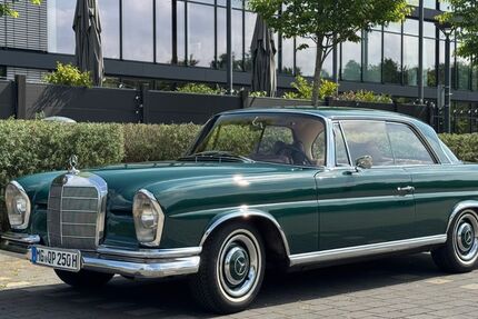 Mercedes-Benz 250 22.000 km 69.000 &euro; Mönchengladbach 41063