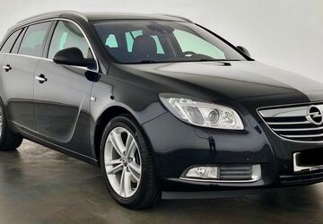 Opel Insignia 152.000 km 6.900 &euro; Düsseldorf 40470