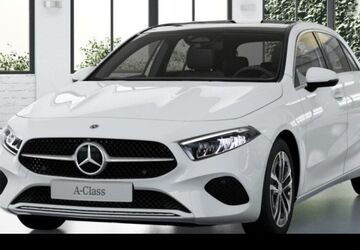 Mercedes-Benz A 180 9.900 km 35.490 &euro; Düsseldorf 40470