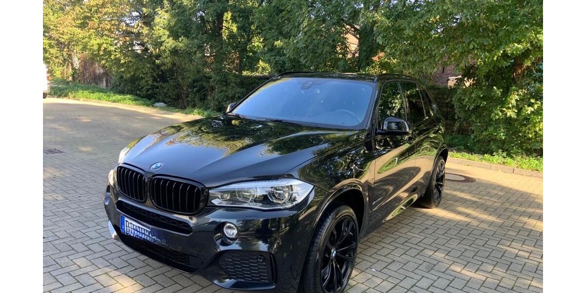 BMW X5 69.000 km 37.300 &euro; Düsseldorf 40470