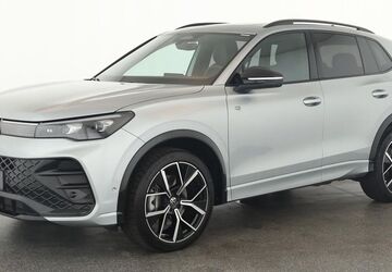 VW Tiguan 25.600 km 43.484 &euro; Düsseldorf 40233
