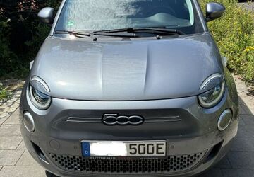 Fiat 500e 68.500 km 16.000 &euro; Leverkusen 51375