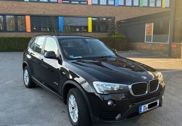 BMW X3 160.000 km 13.900 &euro; Düsseldorf 40229