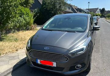 Ford S-Max 206.000 km 10.500 &euro; Düsseldorf 40229
