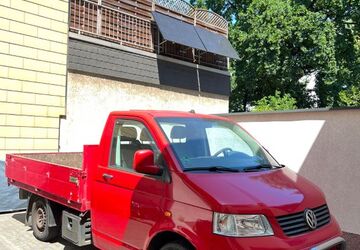 VW T5 Transporter 122.000 km 5.950 &euro; Duisburg 47137