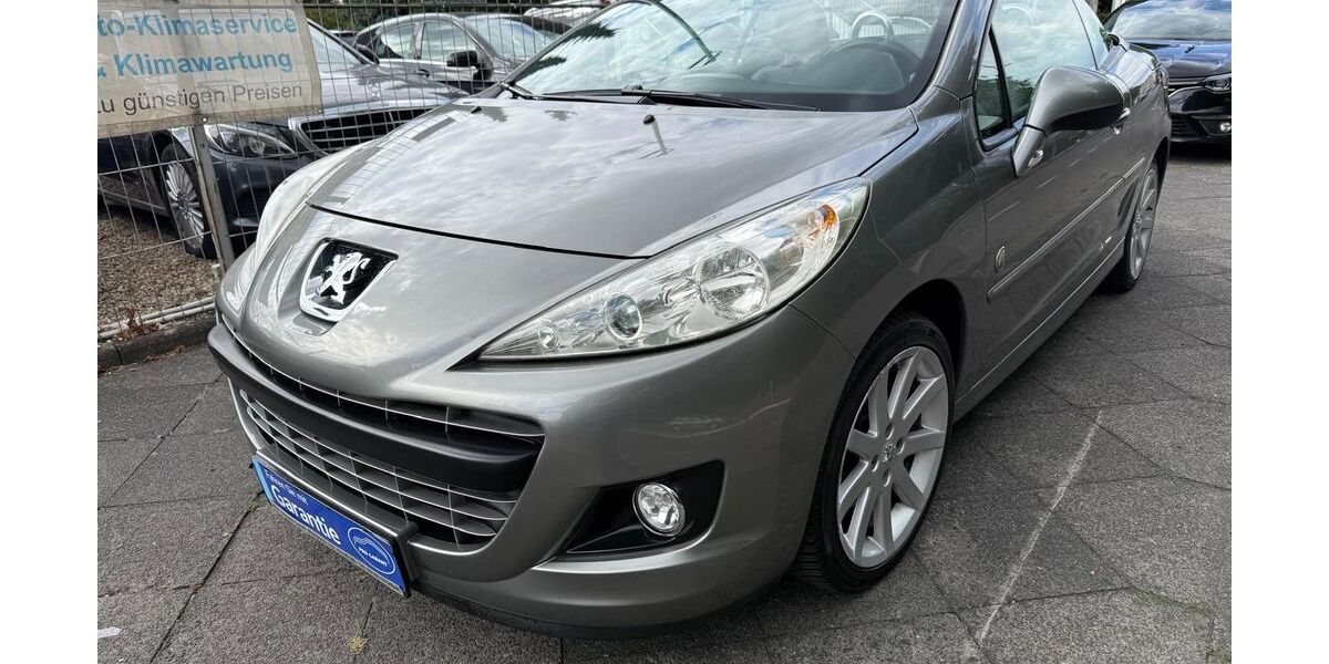 Peugeot 207 66.000 km 5.900 &euro; Mönchengladbach - Odenkirchen 41199