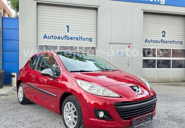 Peugeot 207 140.000 km 2.999 &euro; Düsseldorf 40589