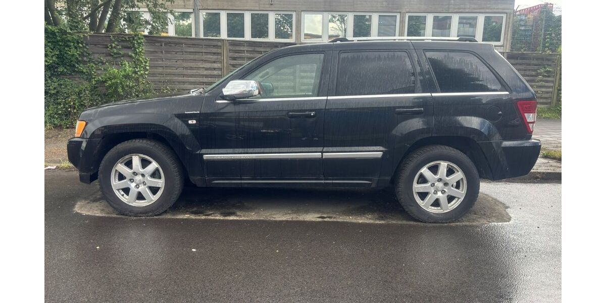 Jeep Grand Cherokee 285.691 km 1.500 &euro; Düsseldorf 40227